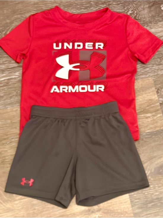 Under Armour Other - Toddler Boy Under Armour Logo Graphic Tee & Mesh Shorts Set